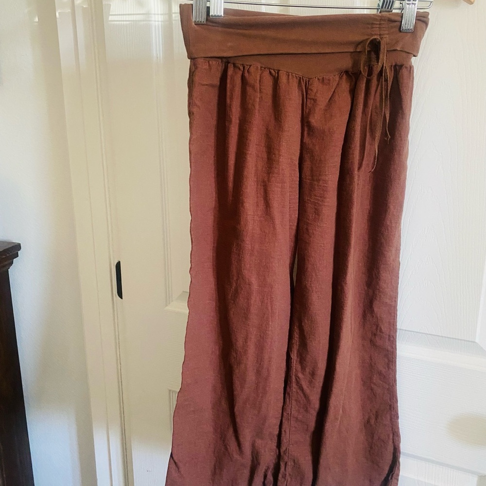 Brown 100% Linen Capri’s Size Small for Your Next Beach, Resort, Vacation 🏝️